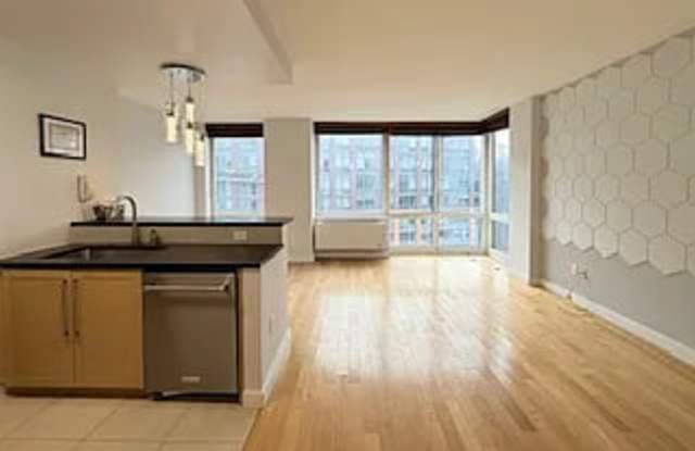 417 Main St Apt DHH3711 photos photos