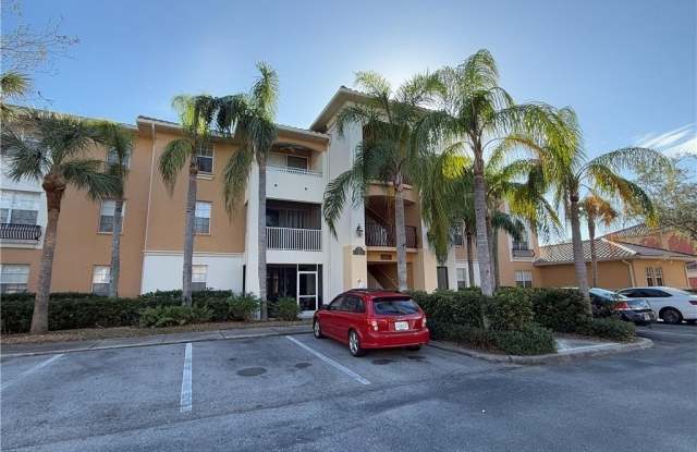 3969 Pomodoro Cir unit: 104 photos photos