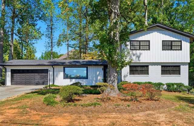 4832 VALLEY VIEW Court - 4832 Valley View Court, Dunwoody, GA 30338