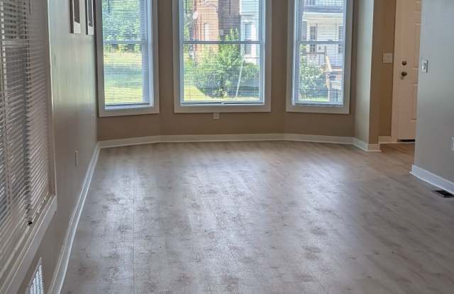 Newly Renovated Two-Bedroom Gallery 2