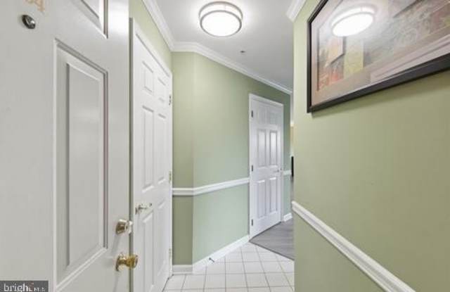 8058 LISLE Drive Gallery 4