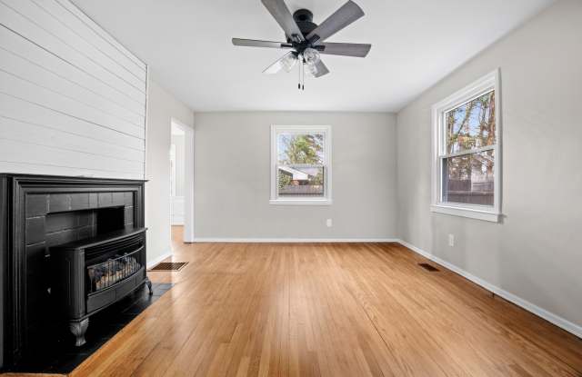 600 Churchill Dr Gallery 4