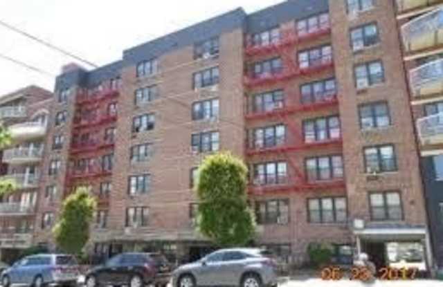 87-20 175 Street - 87-20 175th Street, Queens, NY 11432
