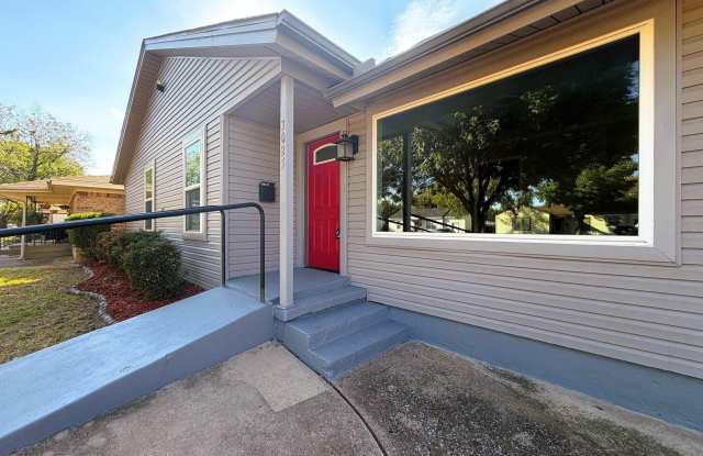 3025 ABBOTT AVENUE Gallery 2