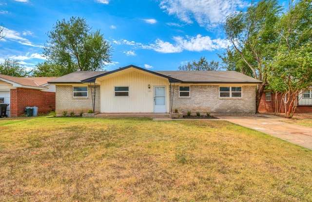 Remodeled 3 Bed/1.5 Bath Home Gallery 1