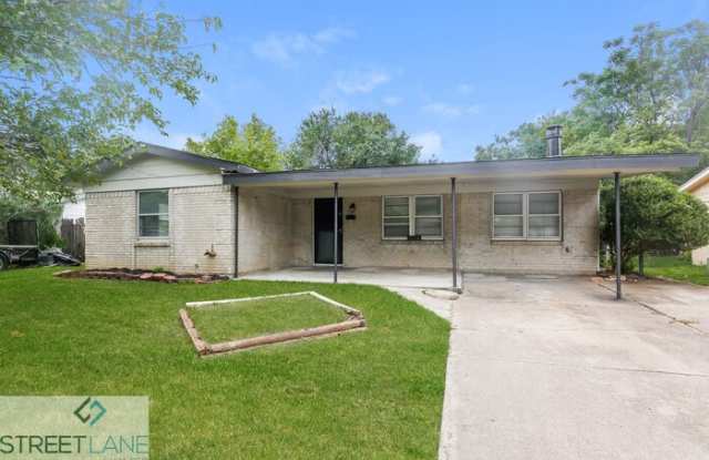1606 Glynn Oaks Drive - 1606 Glynn Oaks Drive, Arlington, TX 76010