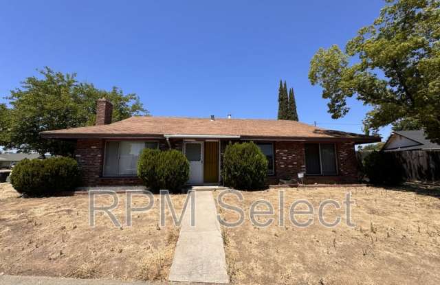 7545 Blackhawk Dr - 7545 Blackhawk Drive, Florin, CA 95828