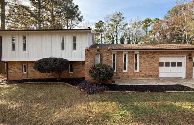 7719 Glen Devon Road Gallery 1