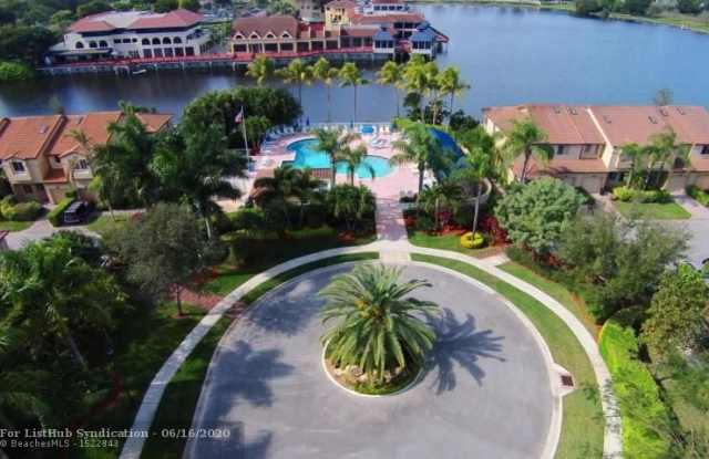 6502 VIA REGINA - 6502 Via Regina, Palm Beach County, FL 33433