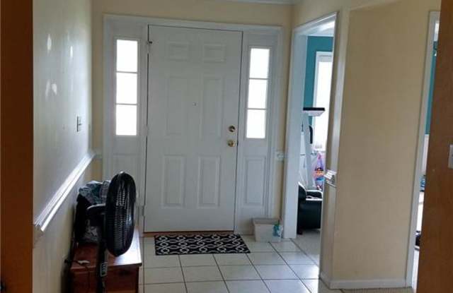 1915 Lisbon Rd Gallery 2
