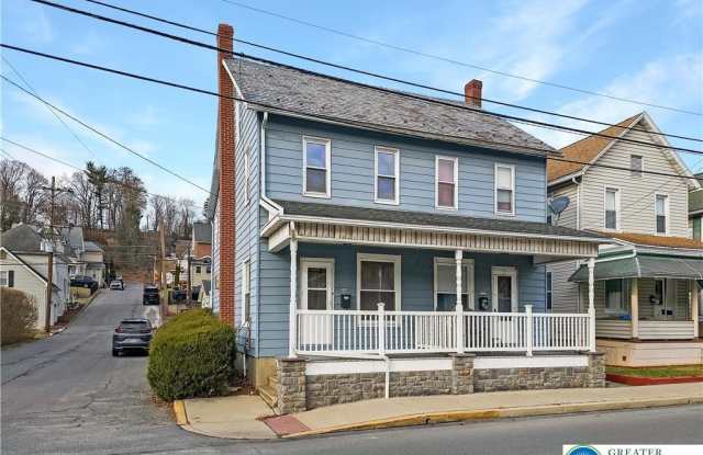 242 S 1st Street - 242 South 1st Street, Bangor, PA 18013 242 S 1st Street - 242 South 1st Street, Bangor, PA 18013