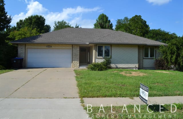 6050 SW 25th St - 6050 Southwest 25th Street, Topeka, KS 66614