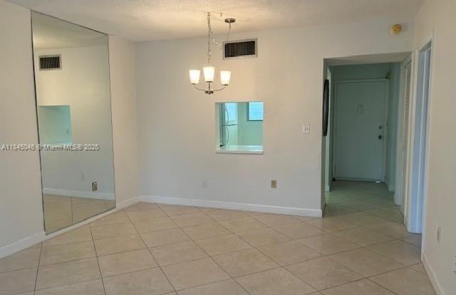 2815 NE 201st Ter photos photos