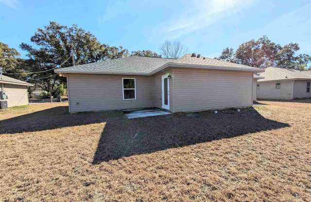 7799 Ira Dr Gallery 4