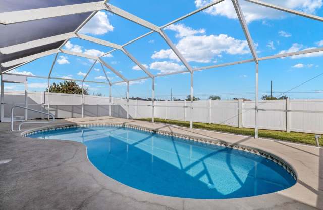 Fabulous NE 3 bedroom, 2 bathroom, pool home in the Cape - 1105 Northeast 5th Avenue, Cape Coral, FL 33909 Fabulous NE 3 bedroom, 2 bathroom, pool home in the Cape - 1105 Northeast 5th Avenue, Cape Coral, FL 33909