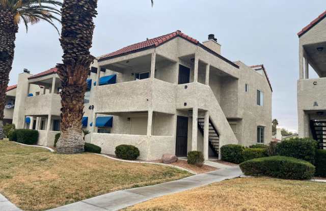 Great 1 Bedroom Condo on First Floor ! Rennovated - 4964 Newport Cove Drive, Paradise, NV 89119