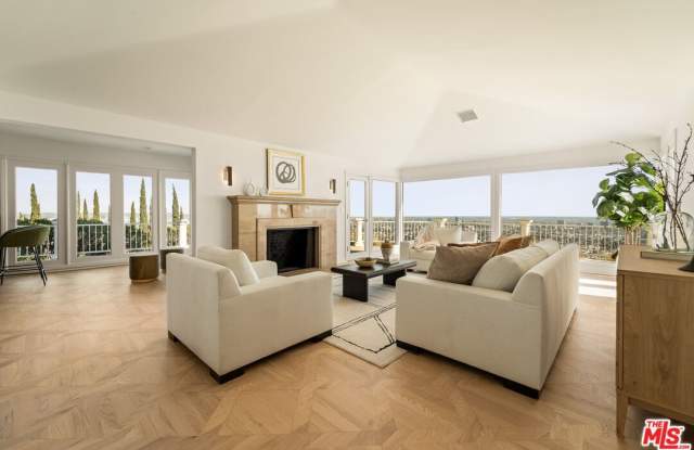 8527 Hedges Way photos photos