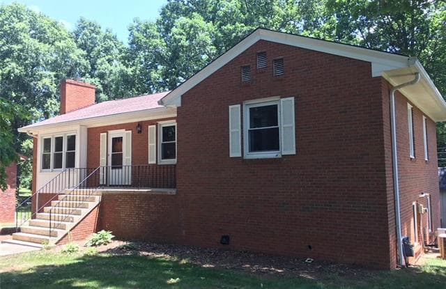 330 Fieldstone Road - 330 Fieldstone Drive, Mooresville, NC 28115
