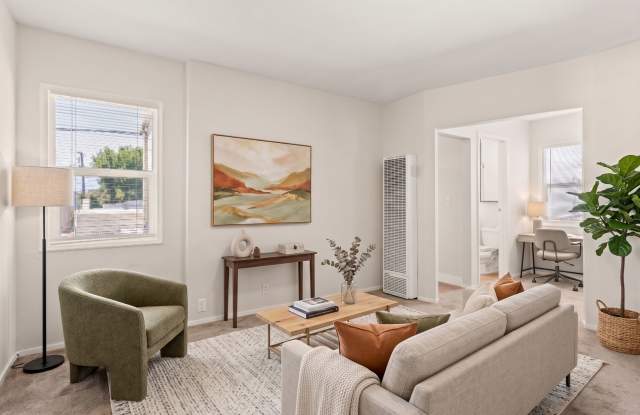 Charming San Leandro Duplex: 2 Bed w/ In-unit Laundry & Off-street Parking photos photos