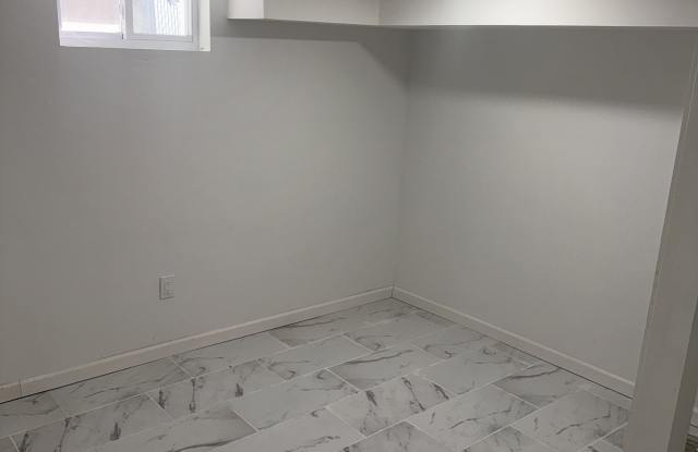 130-55 222nd Street Gallery 4