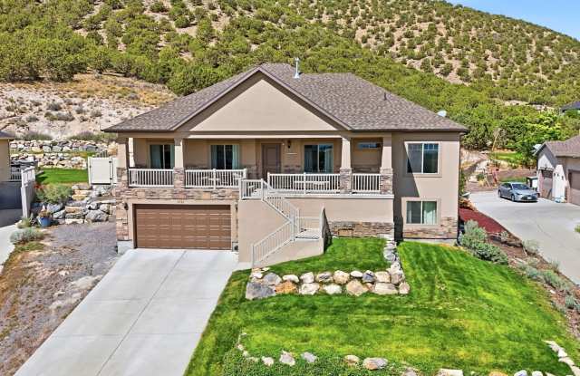 3961 E YAKIMA Way Gallery 3