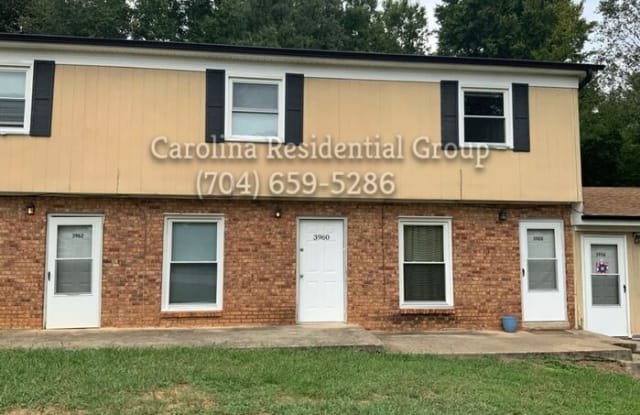 3960 Applewood Lane - 3960 Applewood Lane, Denver, NC 28037