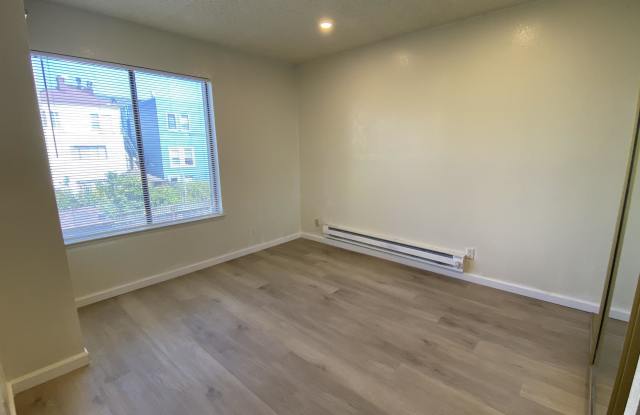 326 12th Ave - #4 Gallery 2