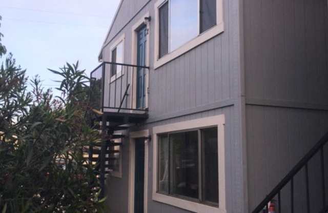 23 Welch Ln Unit 4 Gallery 1