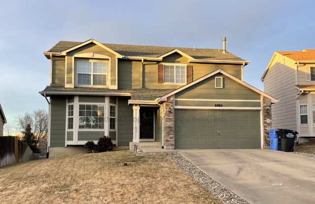 Gorgeous 4 Bedroom Home in Widefield/Fountain Area photos photos