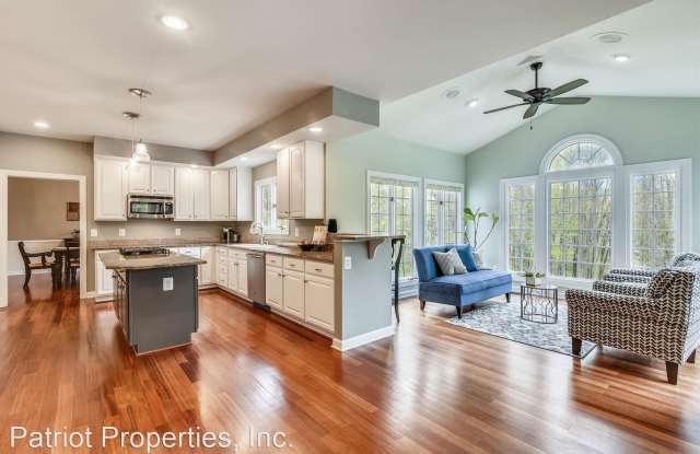 21020 Verlaine Ct. Gallery 3