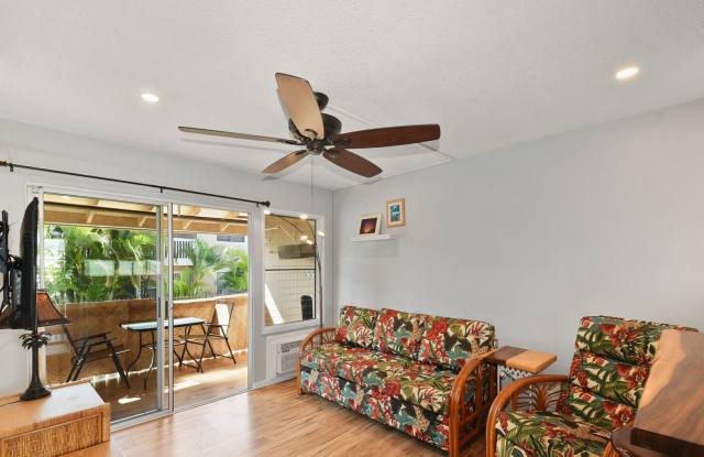1 Bed/1 Bath in the heart of Kailua-Kona!! photos photos