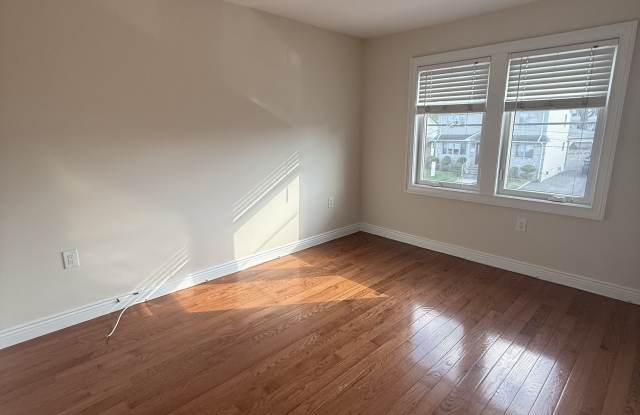 145 Copeland Avenue Gallery 4