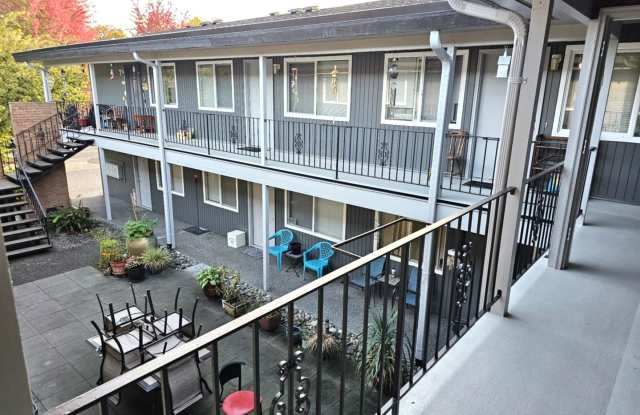 Todd House-Michelle Apartments Gallery 2
