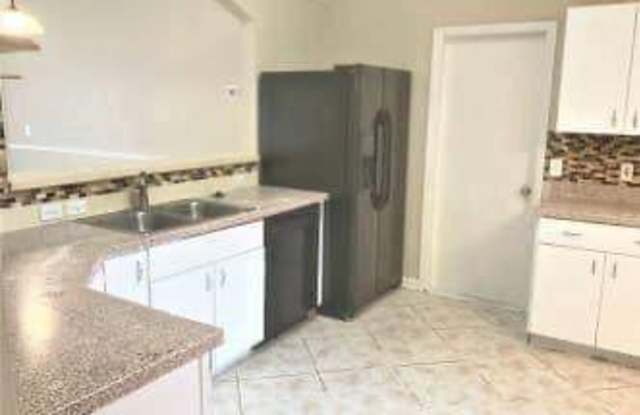 1334 Burnley Court - 1334 Burnley Court, Poinciana, FL 34758