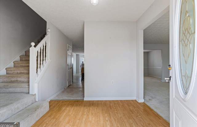 825 Karie Drive Gallery 3