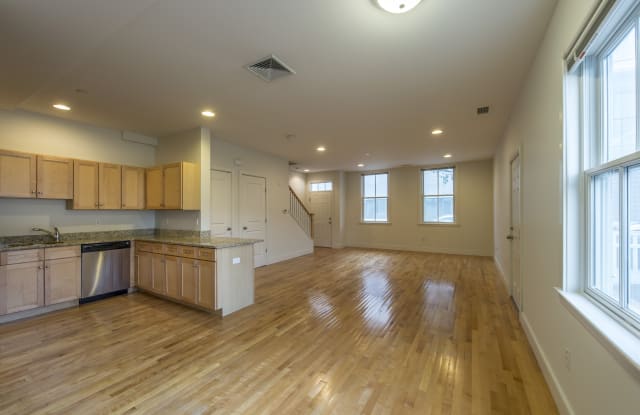 Charles Passage photos photos