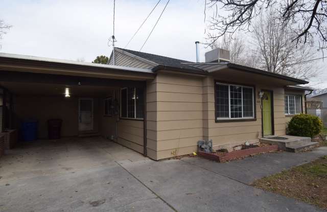 Bright Midvale 3 Bed – Near Fashion Place & Fort Union!!! Gallery 3