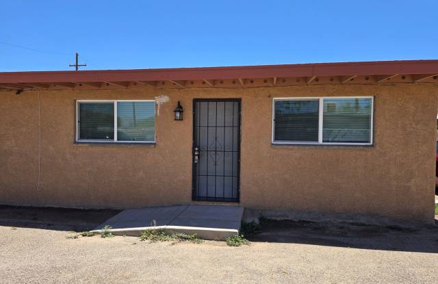511 N Iroquois  Ave photos photos