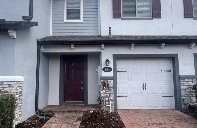 104 CEDAR BARK photos photos