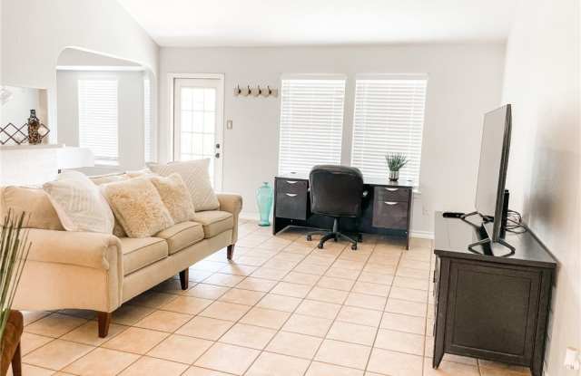 13901 Lighthouse Drive Gallery 2