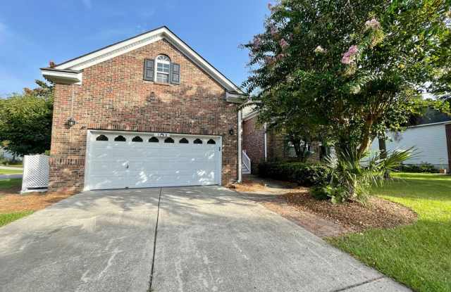 Available June 10th. Beautiful 3 BR/2 BA Home in Seaside Farms! photos photos