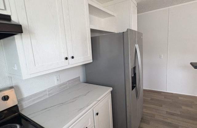 255 Sycamore Loop photos photos