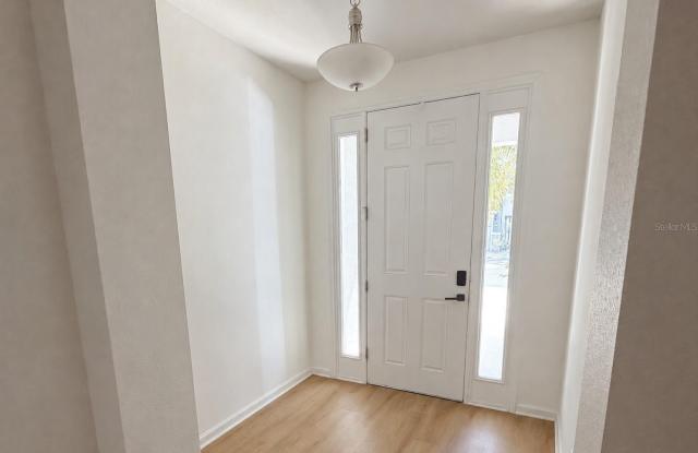 8653 PALMER PARK Circle Gallery 2