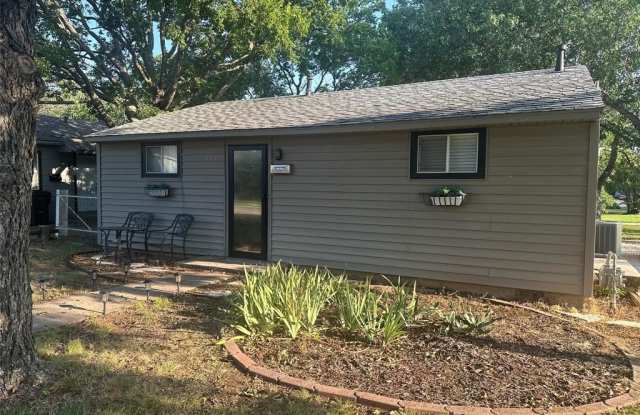 402 W Highland Street - 402 West Highland Street, Denton, TX 76201