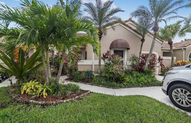 2102 Mahogany Place photos photos