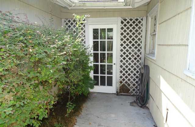 5401 Jessamine Street Gallery 2
