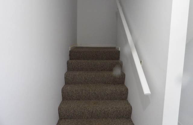 204 Landings Drive Gallery 3