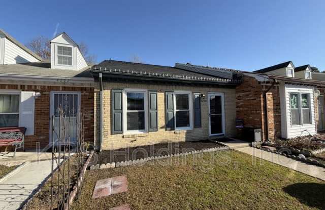 4220 MacArthur Road photos photos 4220 MacArthur Road photos photos