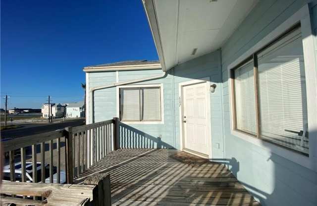 15010 Leeward Drive unit: 607 photos photos