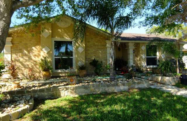 10526 Sundown - 3/Bed 2/Bath - $1800/month photos photos